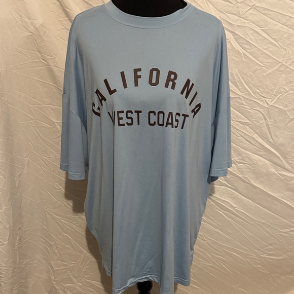 Shirt - Picture 1 of 2